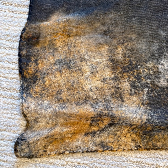 Abstract Scarf - Picture 7 of 8